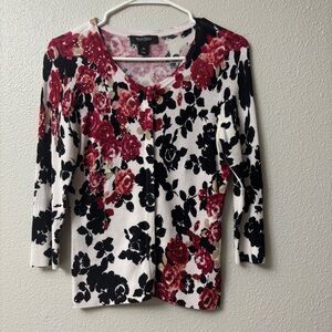 White House Black Market Cardigan Sweater3/4 sleeves Size XS